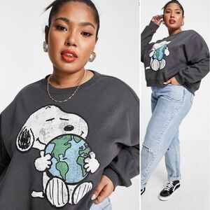 nwt ASOS Cotton On, Snoopy Relaxed-Fit Crew Sweatshirt in Charcoal Grey (16W)